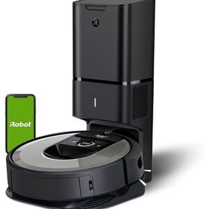 iRobot self emptying in great used condition